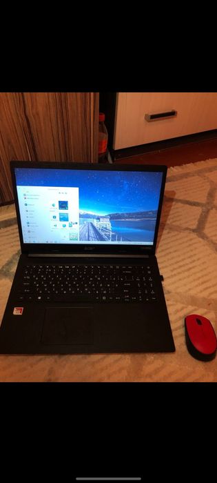 Ноутбук Aser нет гарантия.