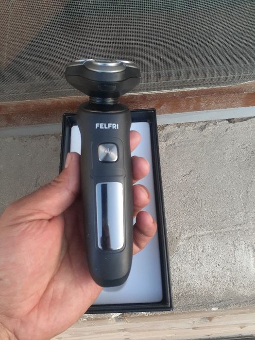 Бритва электрическая из росси