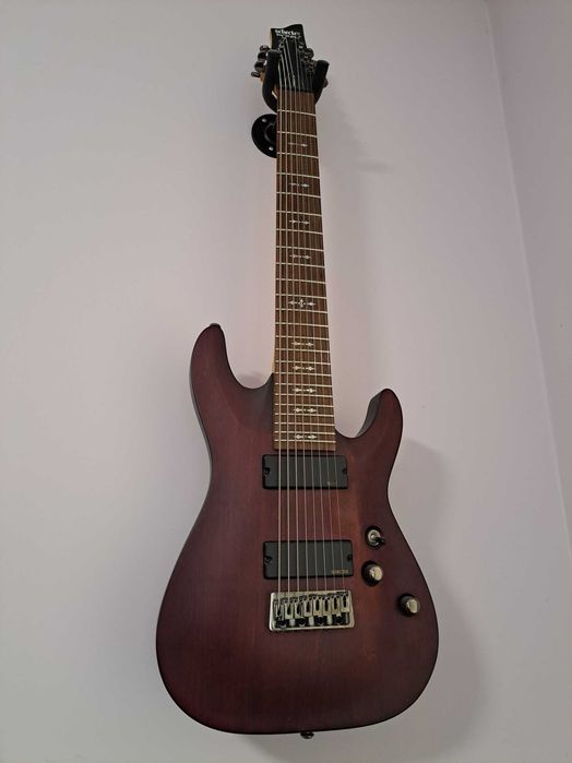 Schecter Omen 8 Walnut Satin осем струнна китара