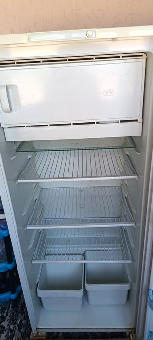 Холодильник Бирюса
