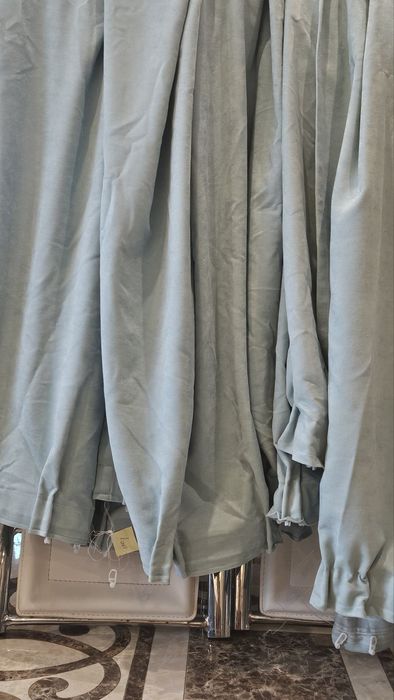 Продавам пердета - 200лв за целият комплект. Може и поотделно.