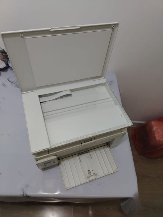 HP LaserJet M1132 МФУ принтер, сканер, копир