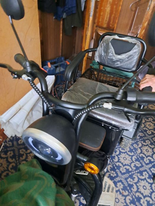 Електрическа триколка