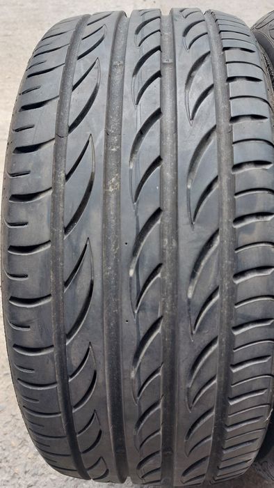 Летни гуми 235 45 17 Pirelli 2 броя