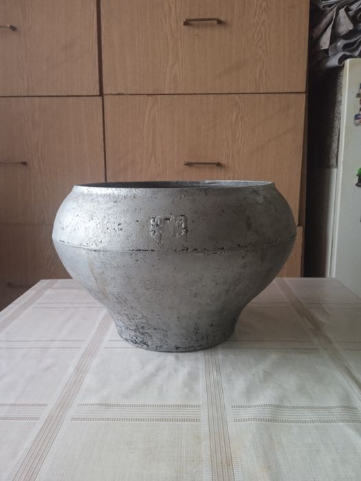 Продается Чугунок-Казанок