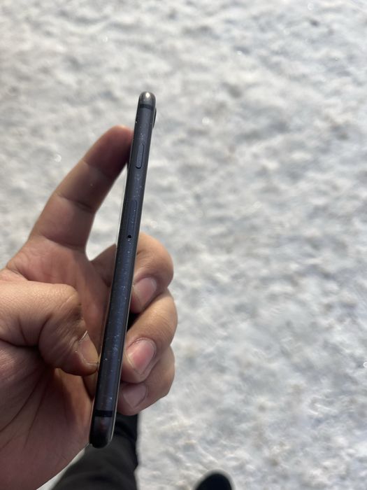 Срочно продам Iphone 8 128 gb