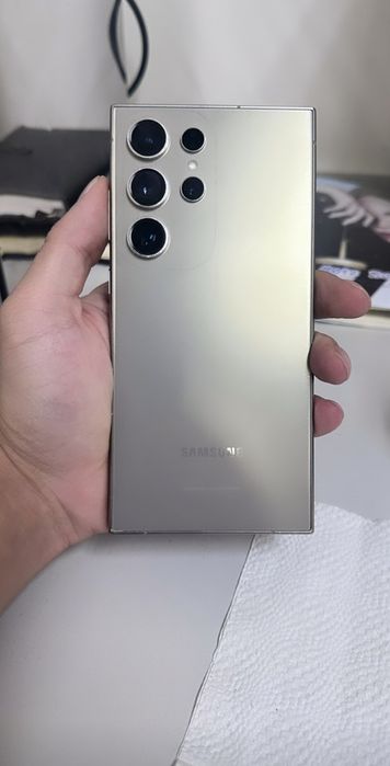 Самсунг с 24 ультра