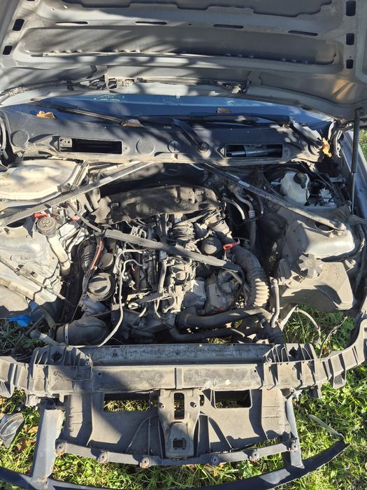 Vand/Dezmembrez bmw seria 1 123d