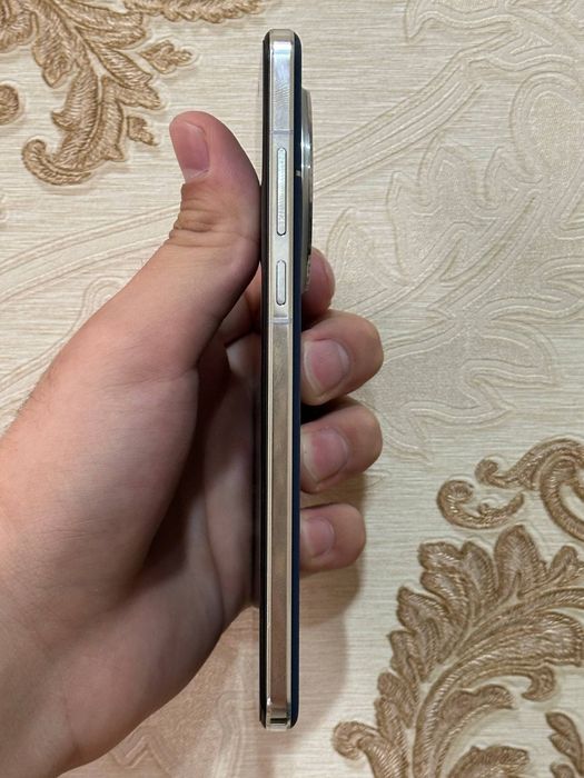 OnePlus 13 16/512 550$