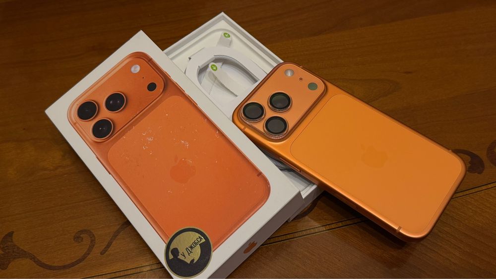 Продам iphone 17pro 1t