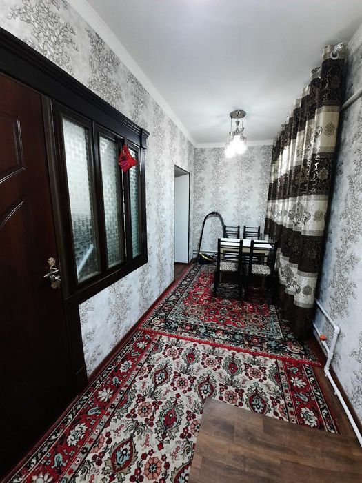 Урганч шахар  8тв ни ёнида 3 хонали квартира сотилади