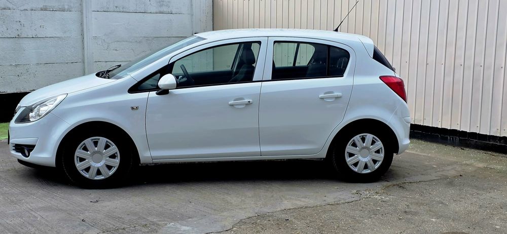 Opel Corsa Automat 1.2benzina‼️