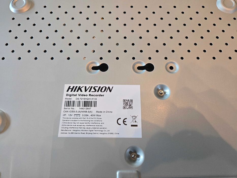 Hikvision DS-7216HQHI-K1/A • 16×BNC, H.265+, 4MP Lite, HDMI 4K, 1×SATA