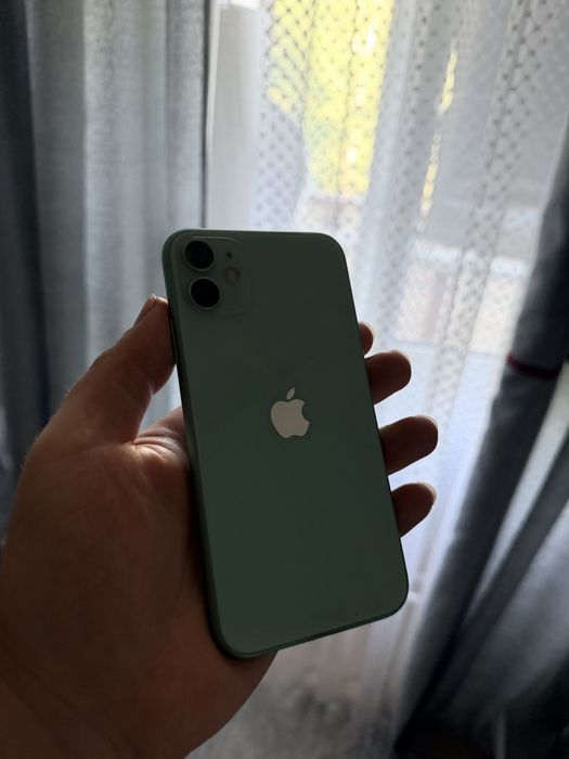 iPhone 11 (64 гб)