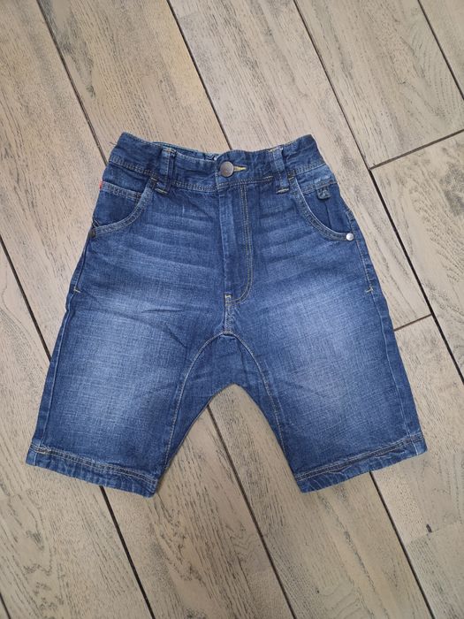 Бермуди за момченце на Next, р.122