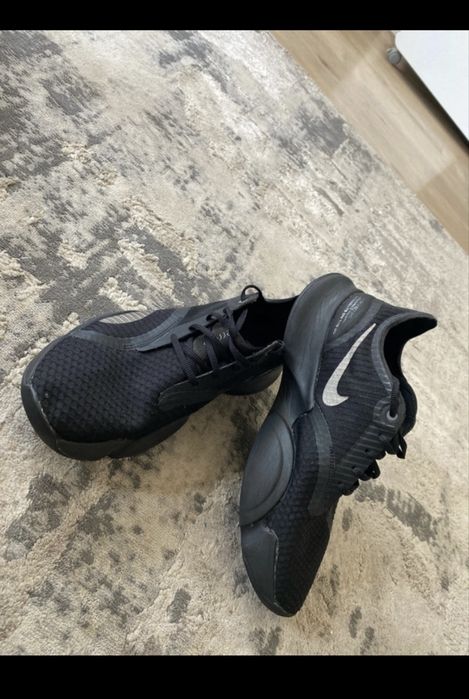 Nike Air Zoom SuperRep Black, mărimea 44 (28 cm), stare foarte bună