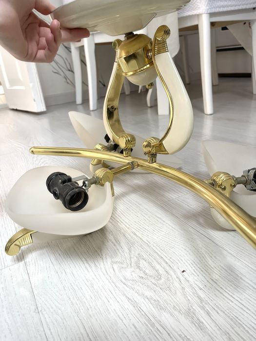 Люстра для 6 лампочек