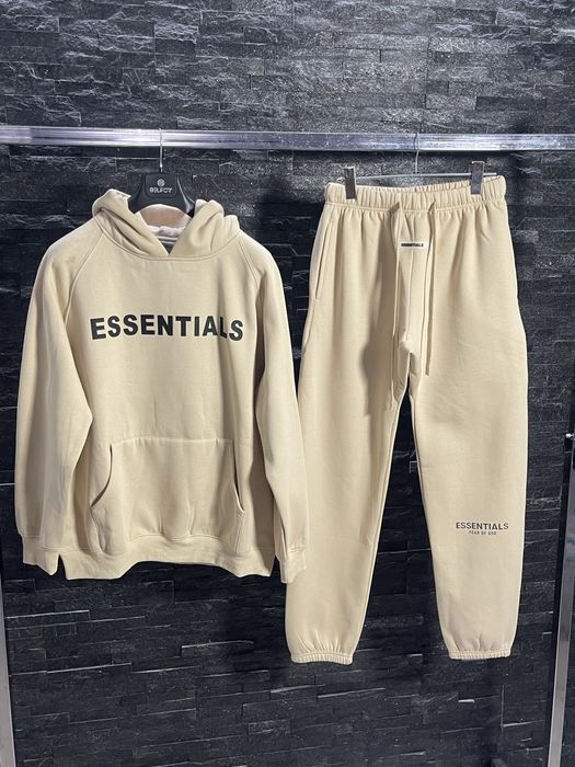 Compleu Essentials-M