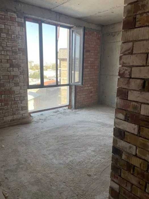 Solaris . 3/7/10, 75м2 Кушбеги, Братские срочно !!