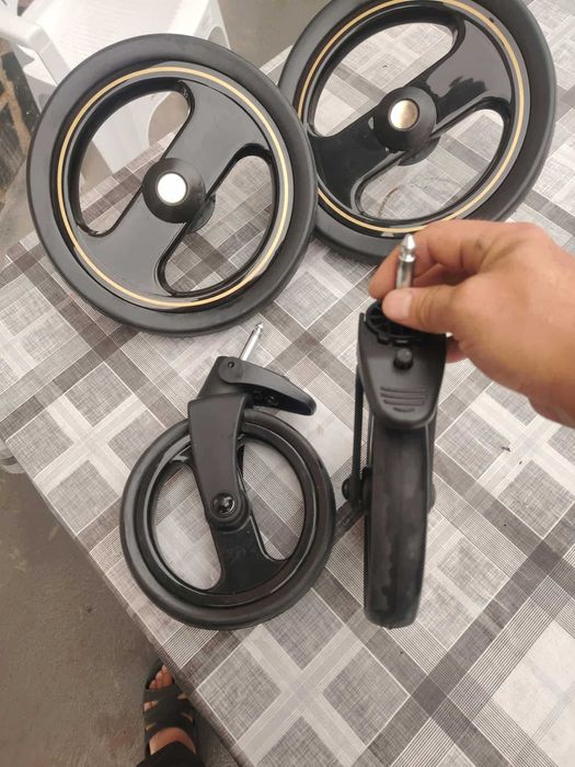 Колела за Бебешка количка peg perego.