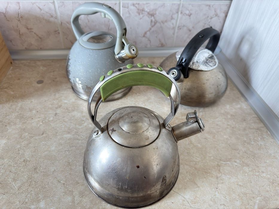 Продам чайники по 50 000.