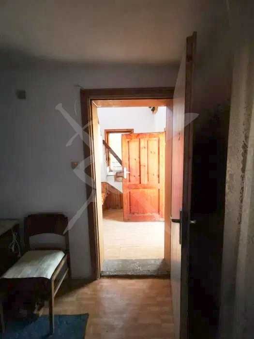 Продава се Къща в Перущица - 166 кв.м за 350 €/кв.м - Снимка #8