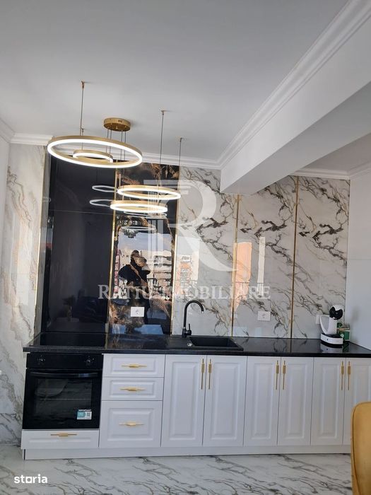 Apartament cu 3 camere de vânzare | Prima Onestilor | Oradea — fotografia 3