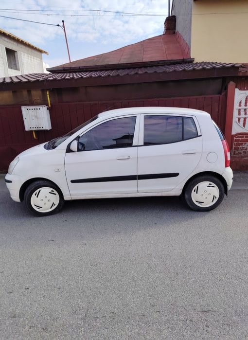 Vând Kia Picanto