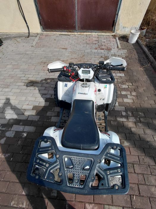 Продам квадроцикл 125