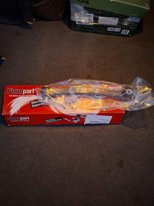 рычаги зад мерс W124-й