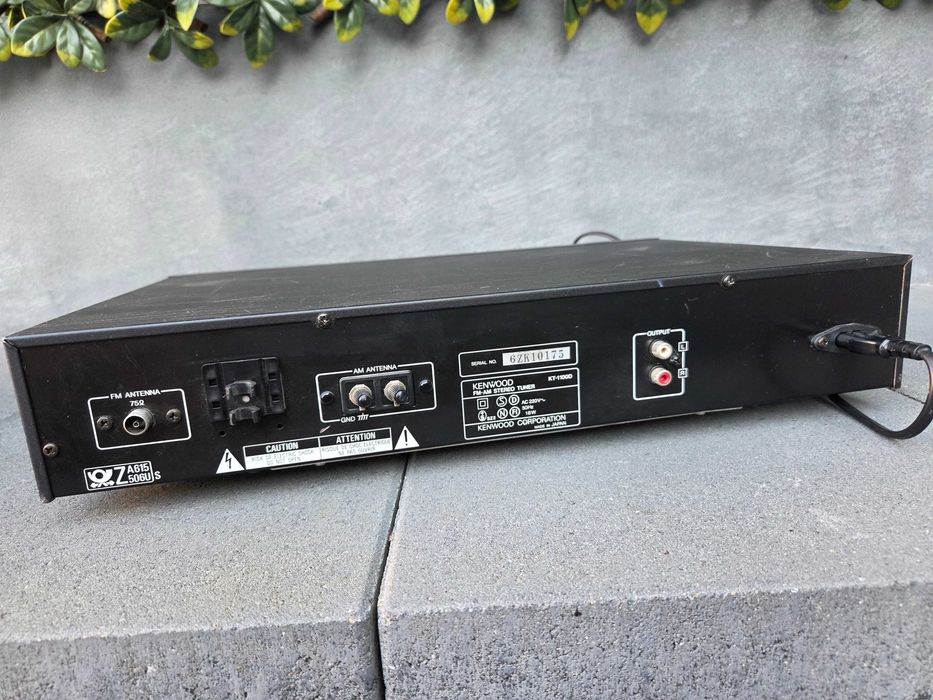 Tuner Kenwood KT-1100D