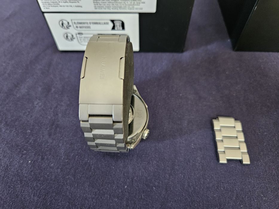 Huawei Watch GT3 pro Titanium