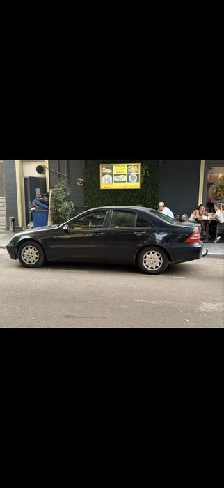 MERCEDES-BENZ C-Class 2002 — imagine 3