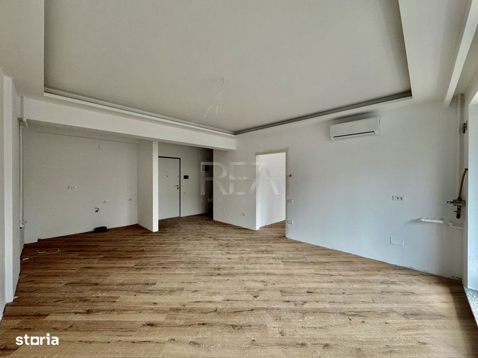 3 camere luminos cu gradina Ultracentral — fotografia 3