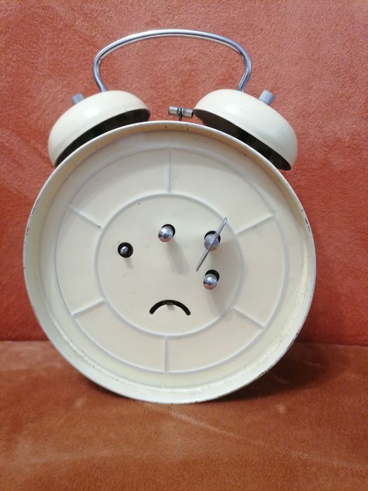 Ceas masă marca Seven Star mecanic