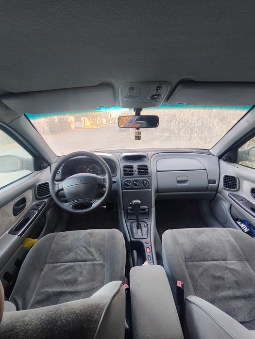 Renault Laguna рестайлинг