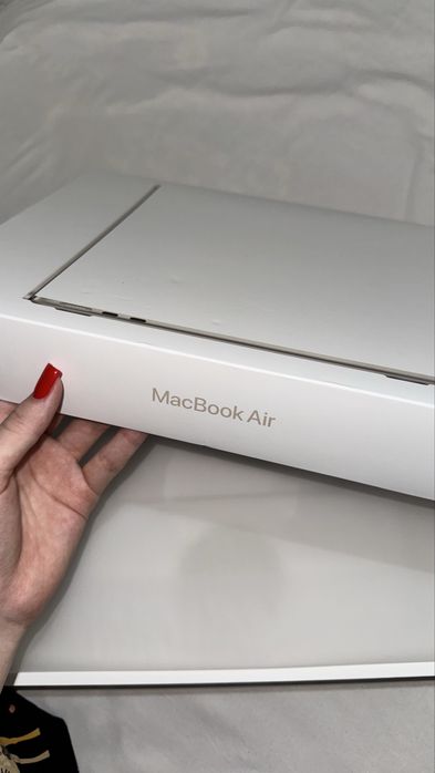 Продаю Macbook Air M2 г.Актау