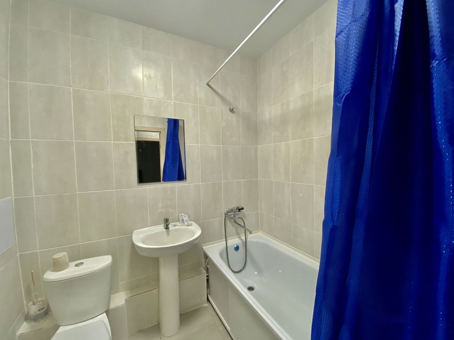 Сдается 1 комнатная посуточно