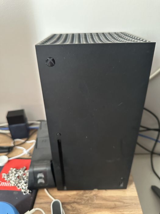 Xbox Series X 1TB + док станция