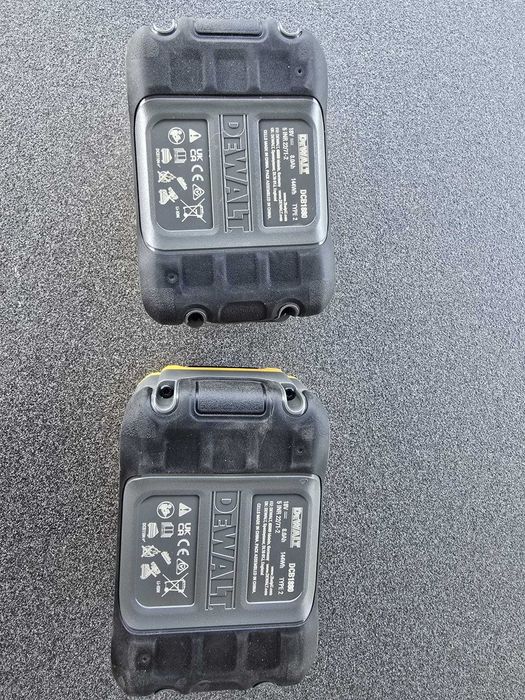 Masina de tuns gazon/iarba pe acumulator DeWALT