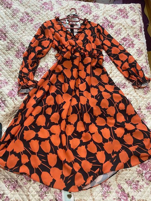 Продам платье в идеальном состоянии