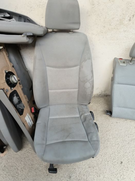 Платнен сив салон е91