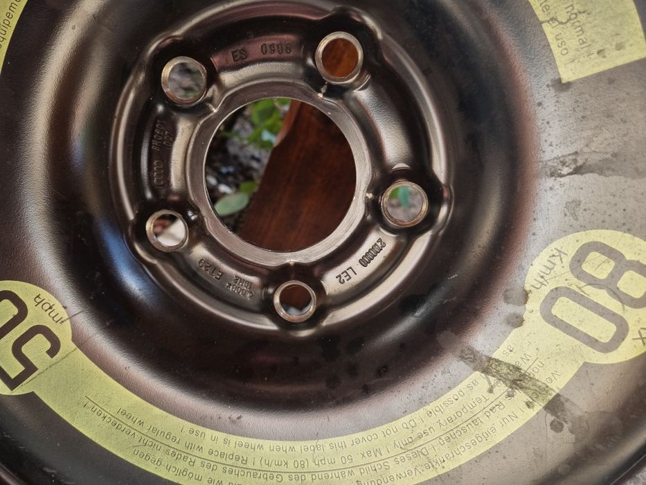 Резервна гума патерица за Audi a4 B8 125/80/19