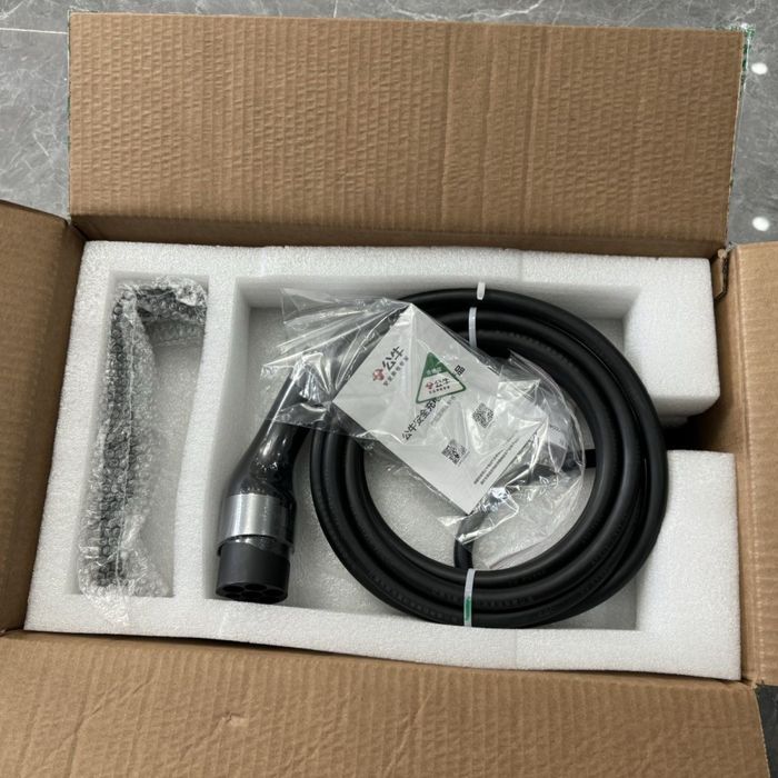 Зарядная станция для электромобиляBull 11 квт kw bmw zeekr mers tesla