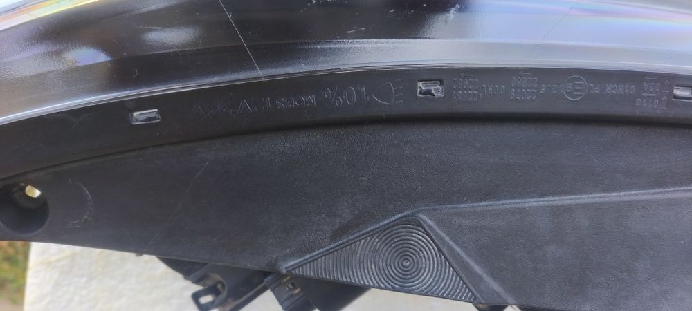 Фара левая Киа Сид комфорт 92101J7001 Kia ceed
