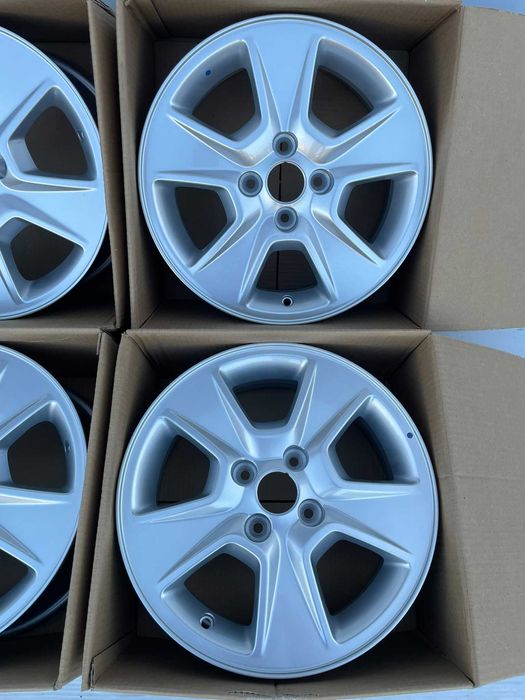 Jante noi aliaj R15 originale Clio Logan Sandero Mcv Dokker Lodgy