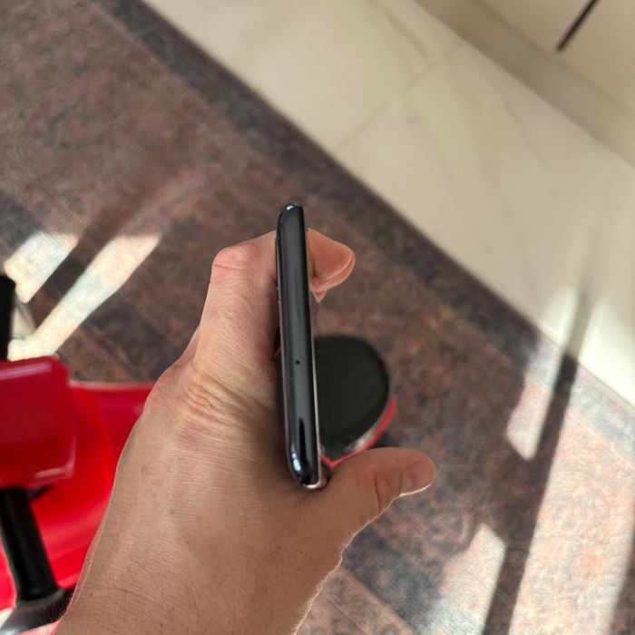 Продам Samsung A51