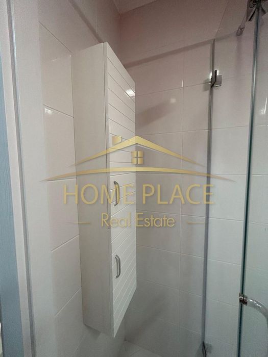 ДВУСТАЕН апартамент под наем - Център