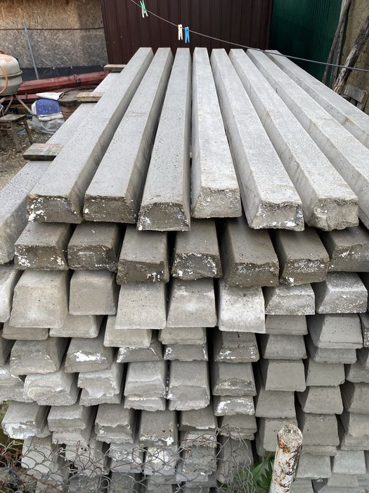 Spalier stalp de beton