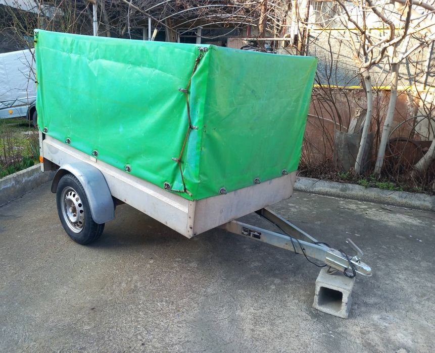 Ремарке Stema с брезент- Нов внос от Германия.
2004г. 
До750кг.
- Разм